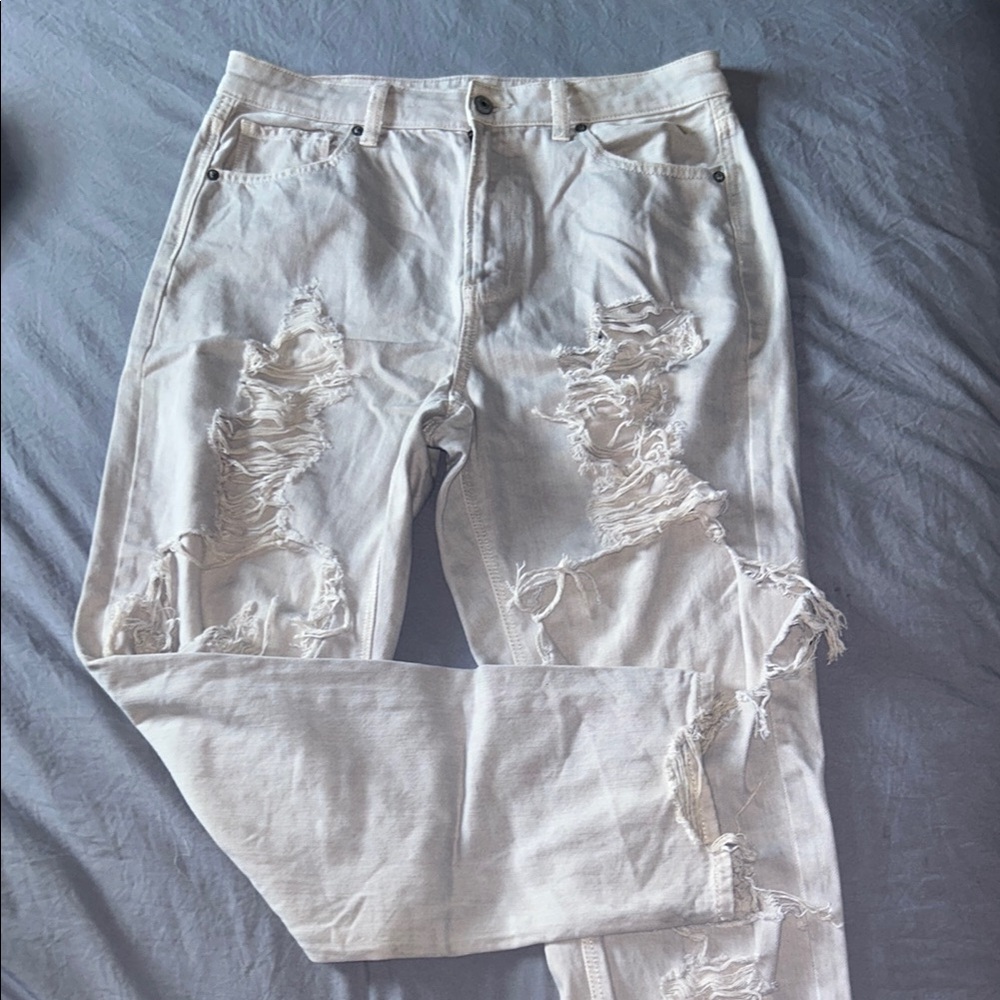 Distressed Beige Women's Jeans